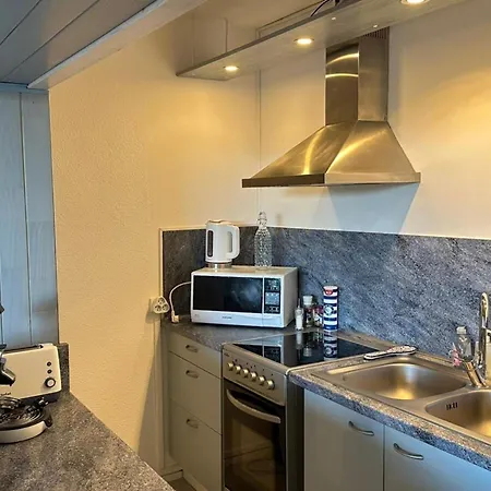 Lägenhet Bright Near And Center Arcachon