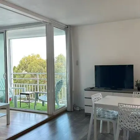 Bright Near And Center Lägenhet *